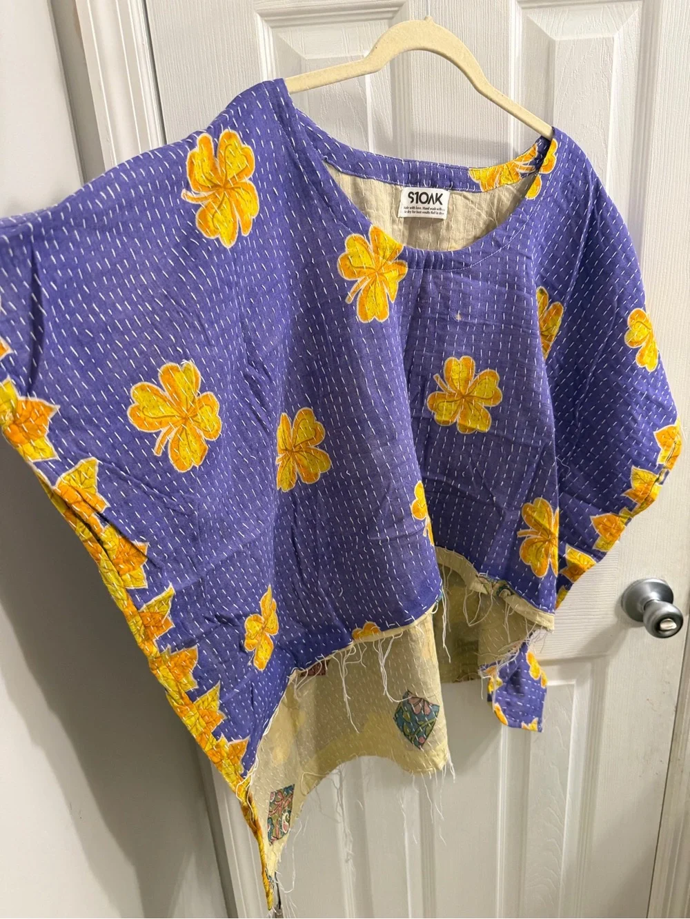 Reversible Kantha High-Low Top - Picture 2 of 13